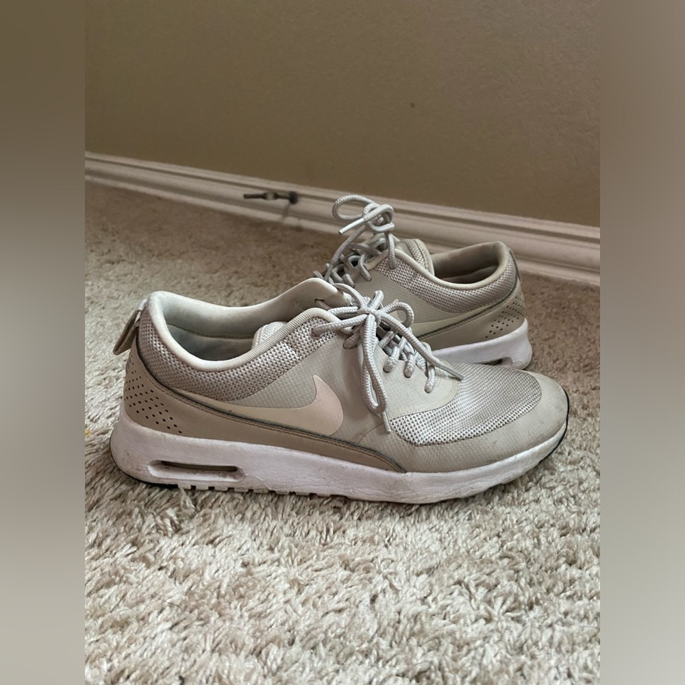 Nike Air Max Thea “String”